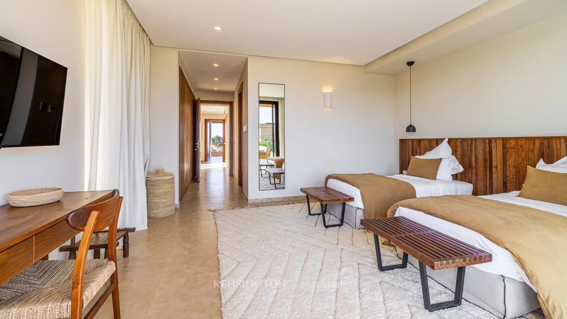 6 Bedroom Villa/Townhouse's Image 38