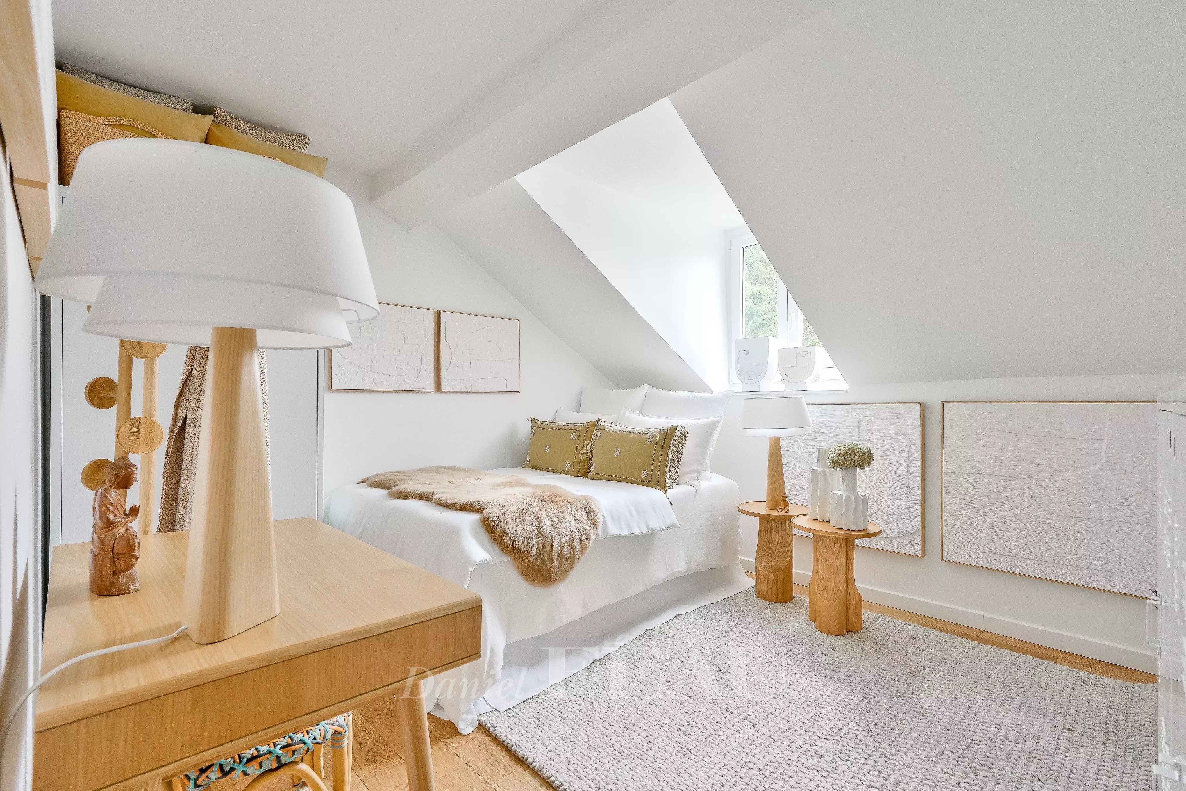 Sale Apartment Garches