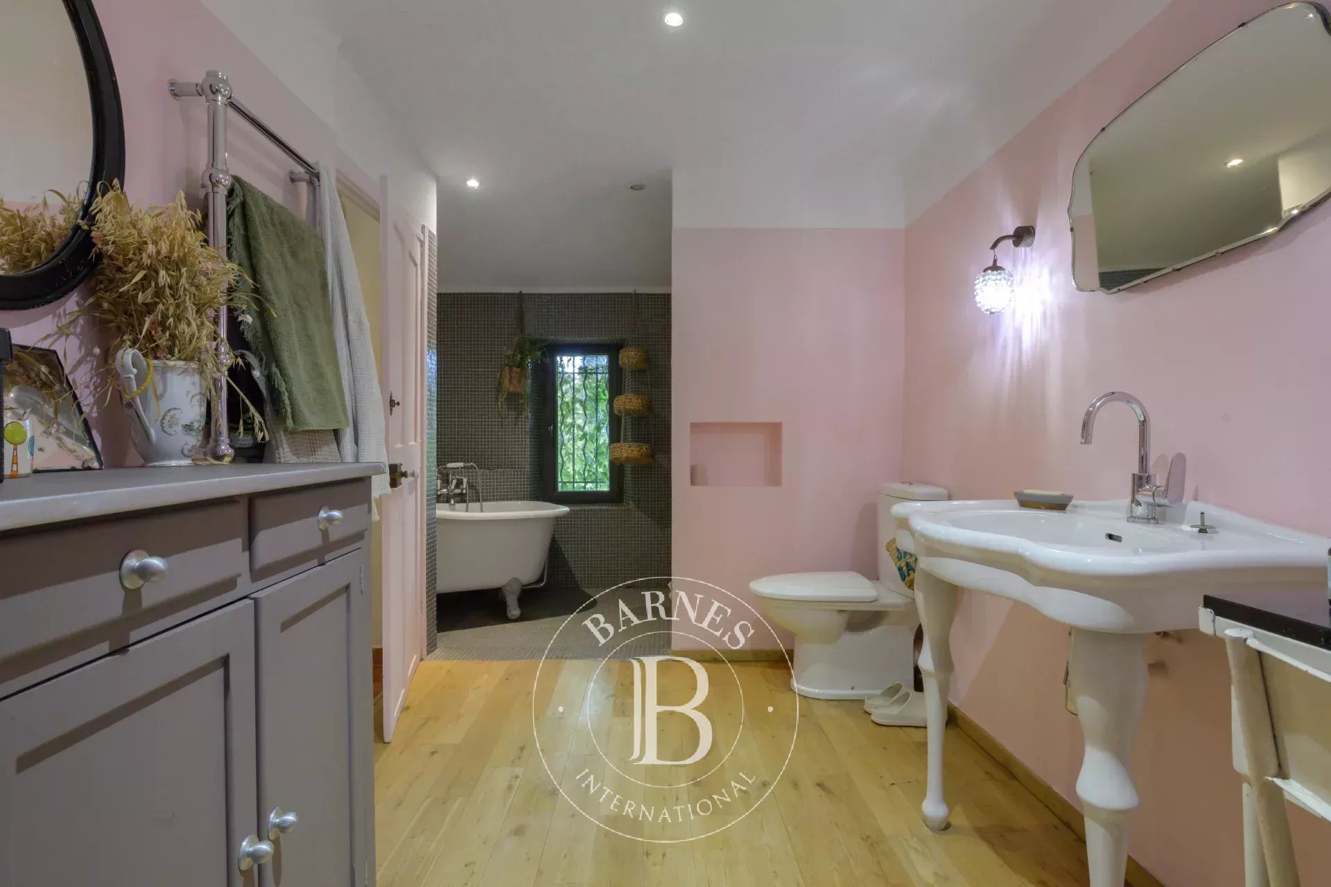 Ev Le Castellet - picture 10