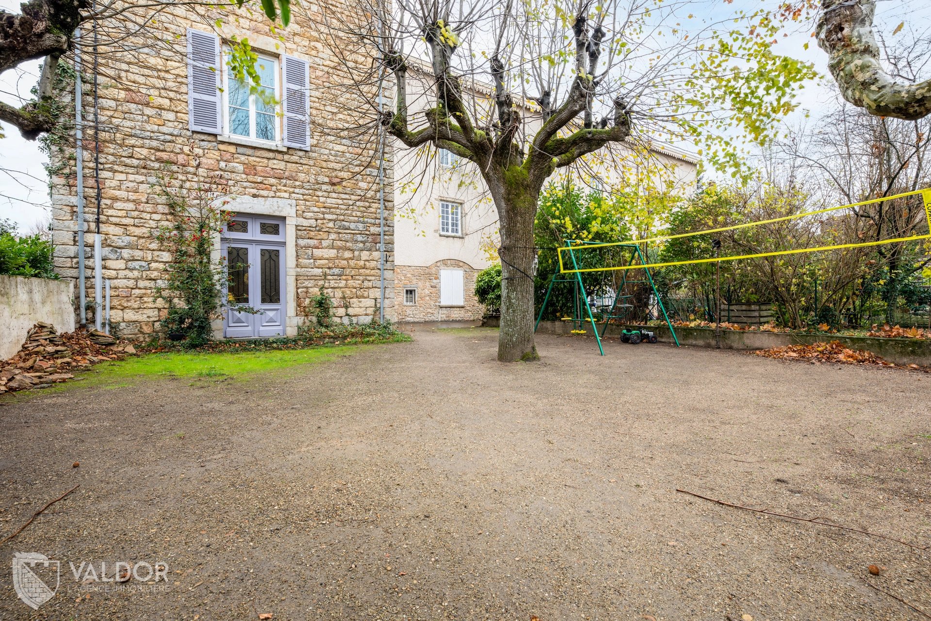 Appartement 77 m² avec jardin, parking et cave