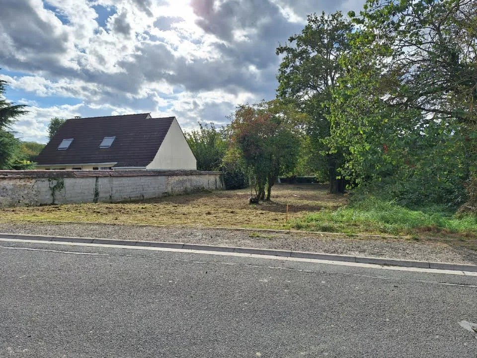 Terrain constructible 854 m²