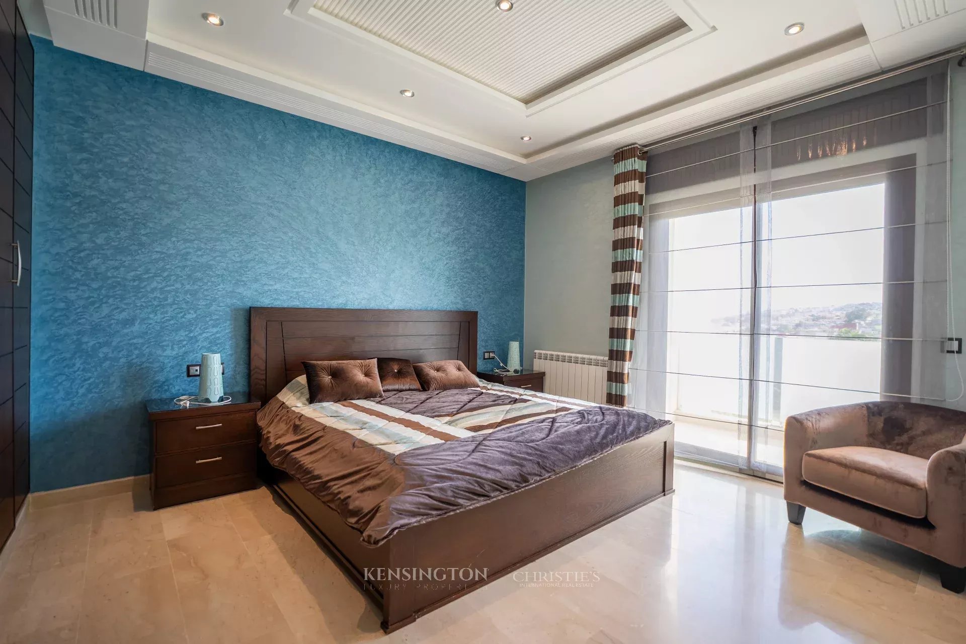 6 Bedroom Villa/Townhouse's Image 16