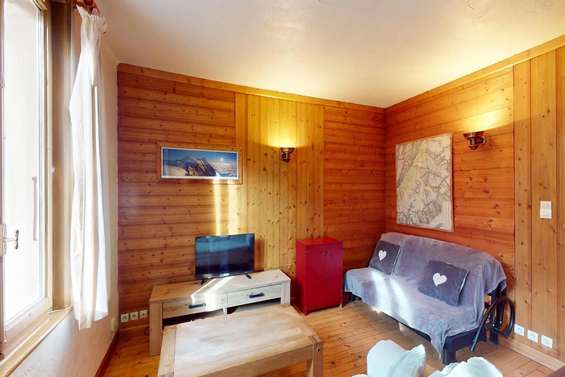 Photo of CHAMONIX - A duplex, 2-bedroom apartment in the center of Chamonix