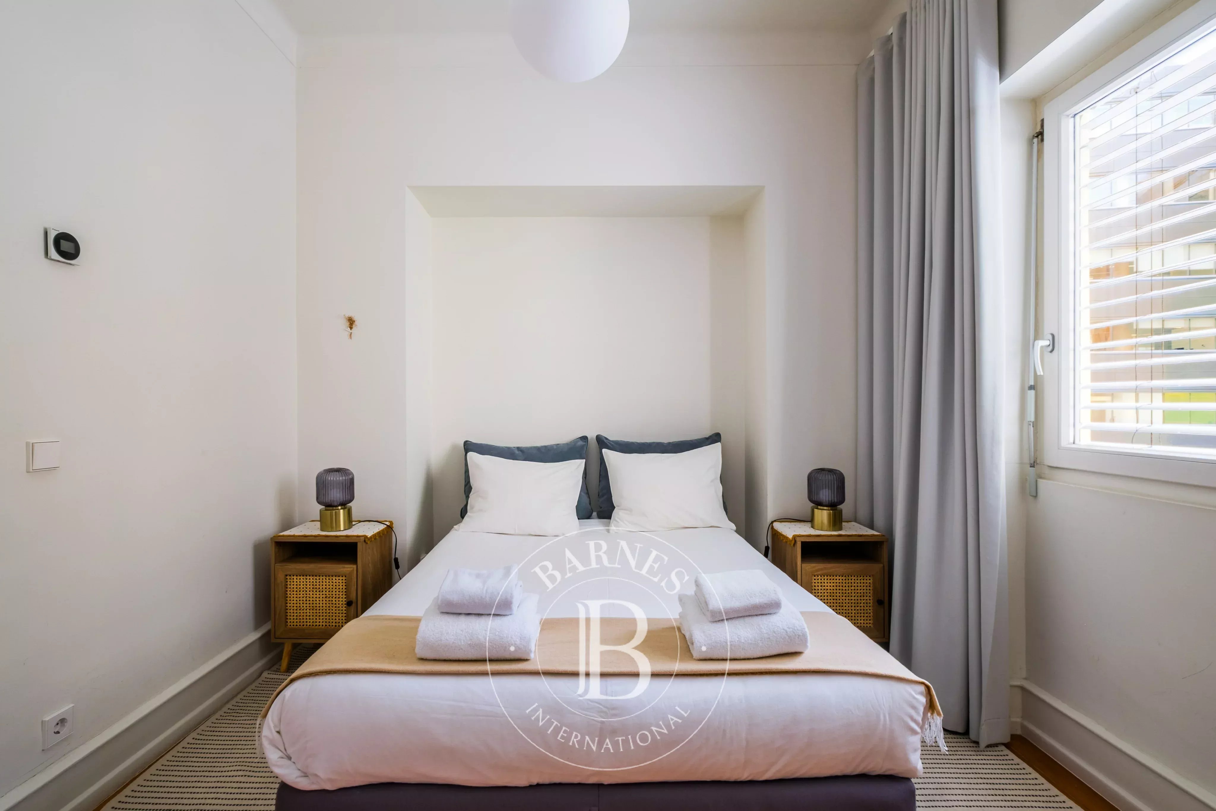 Centrality and comfort