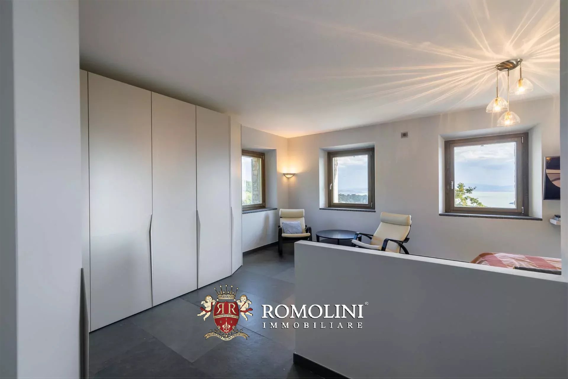 4 Bedroom Villa/Townhouse's Image 33