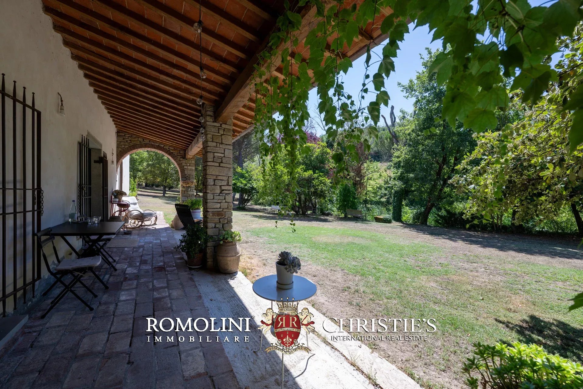 8 Bedroom Villa/Townhouse's Image 19