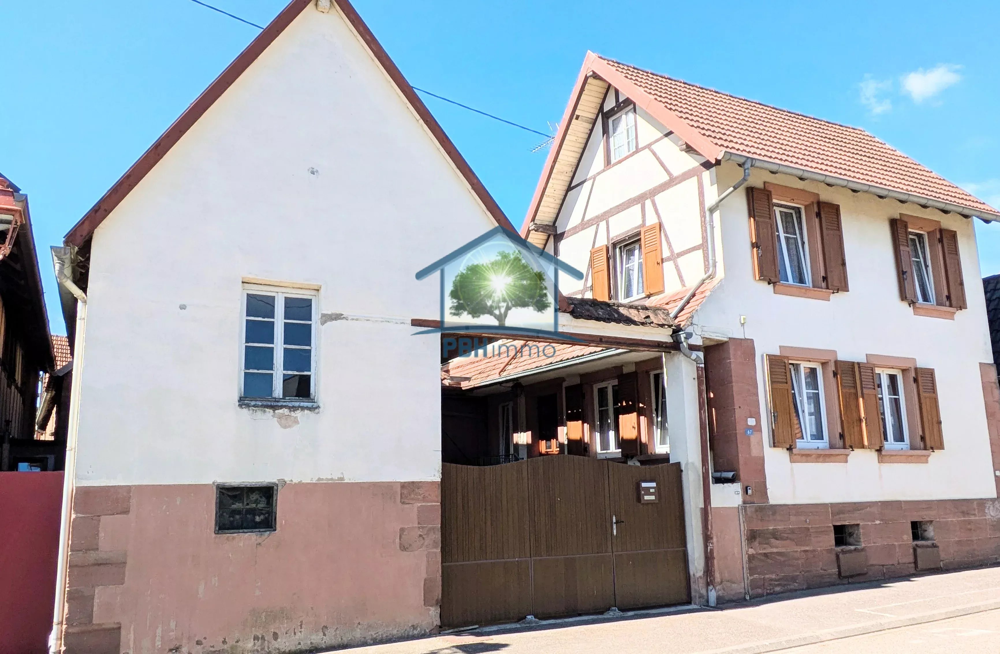 KIRRWILLER (67) - Petit Corps de Ferme 122m² avec Cour et Dépendances sur 1.93 ares