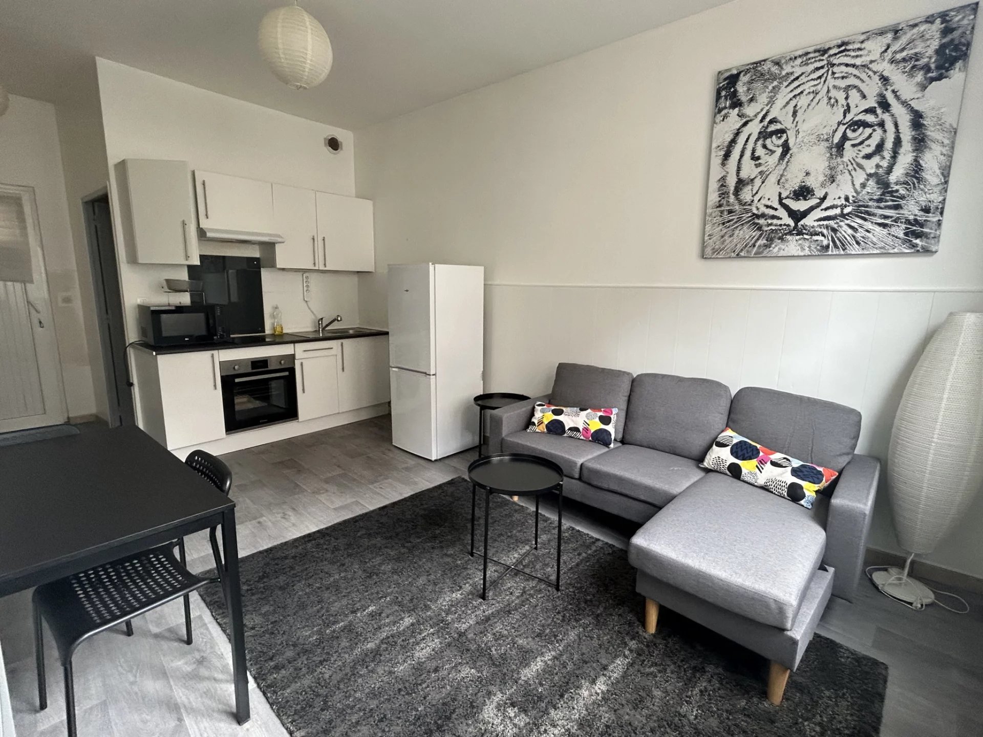 T3 MEUBLÉ CENTRE VILLE AMIENS