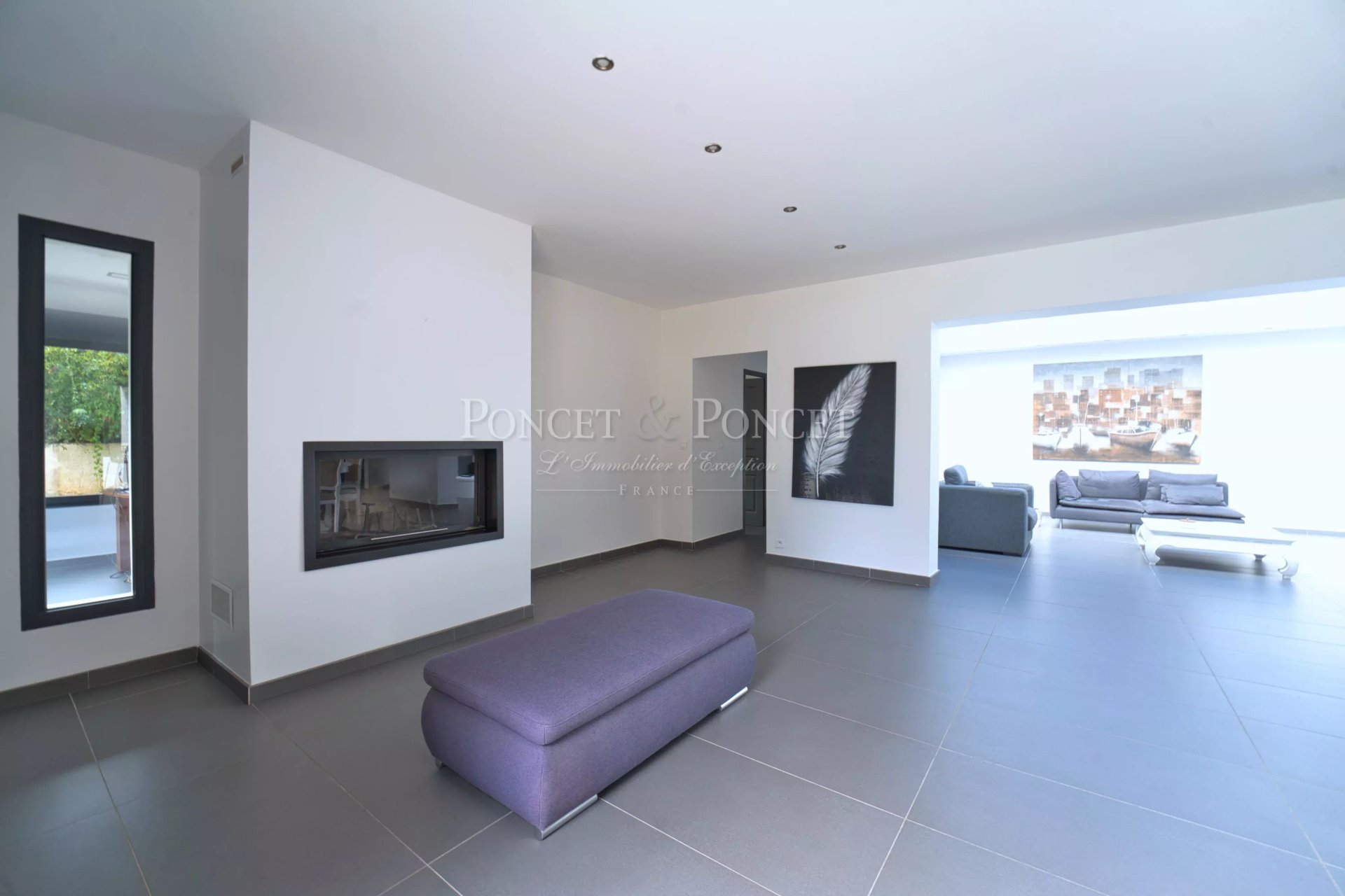 5 Bedroom Villa/Townhouse's Image 5