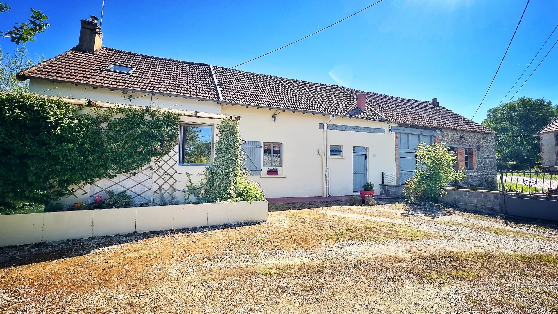 House in Gouzon - Image 5