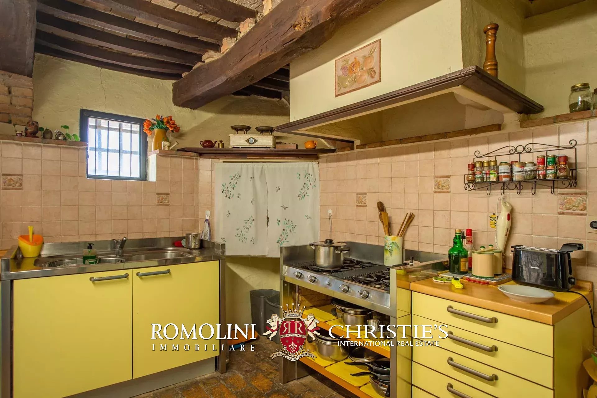 10 Bedroom Villa/Townhouse's Image 45