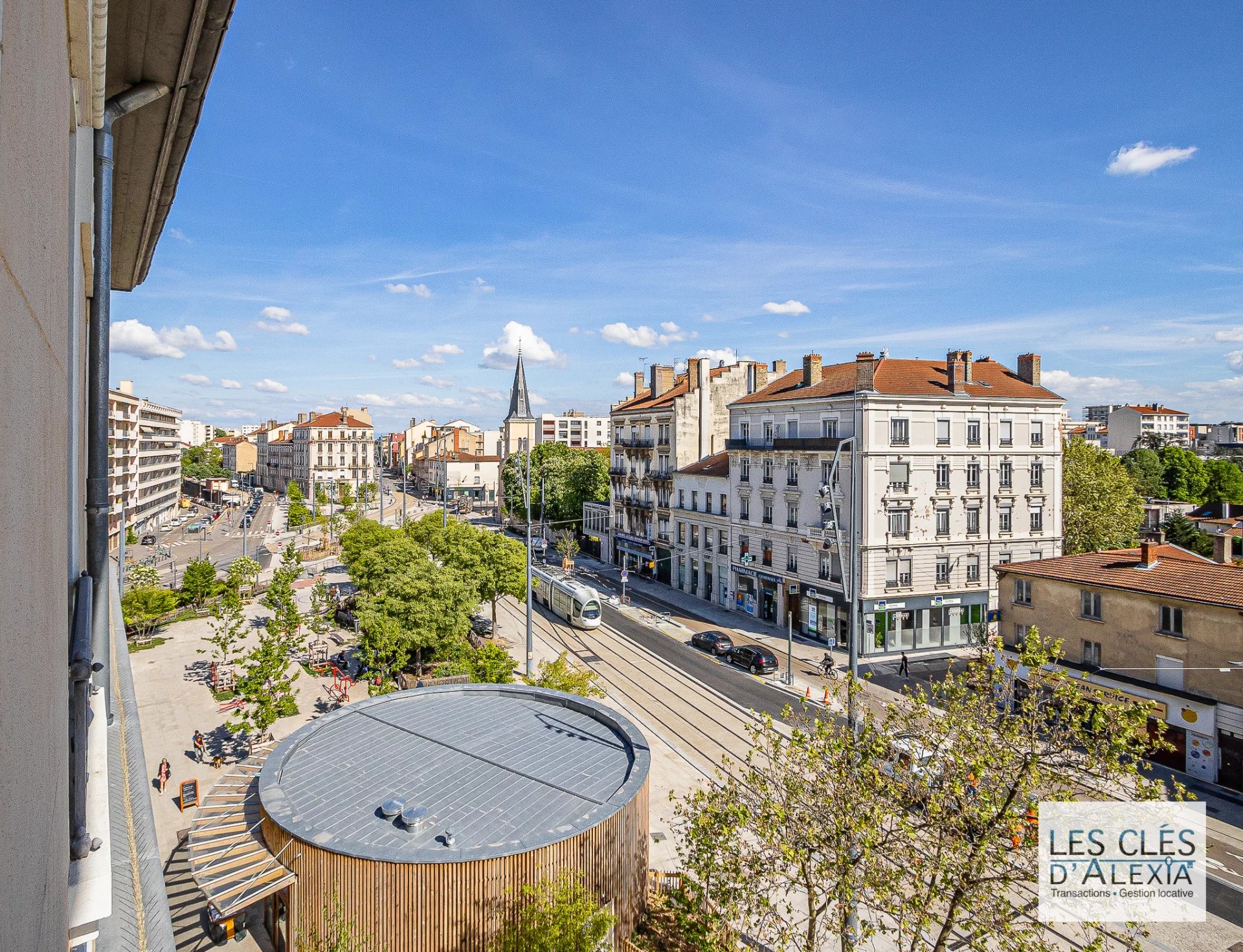 Agence immobilière de 
