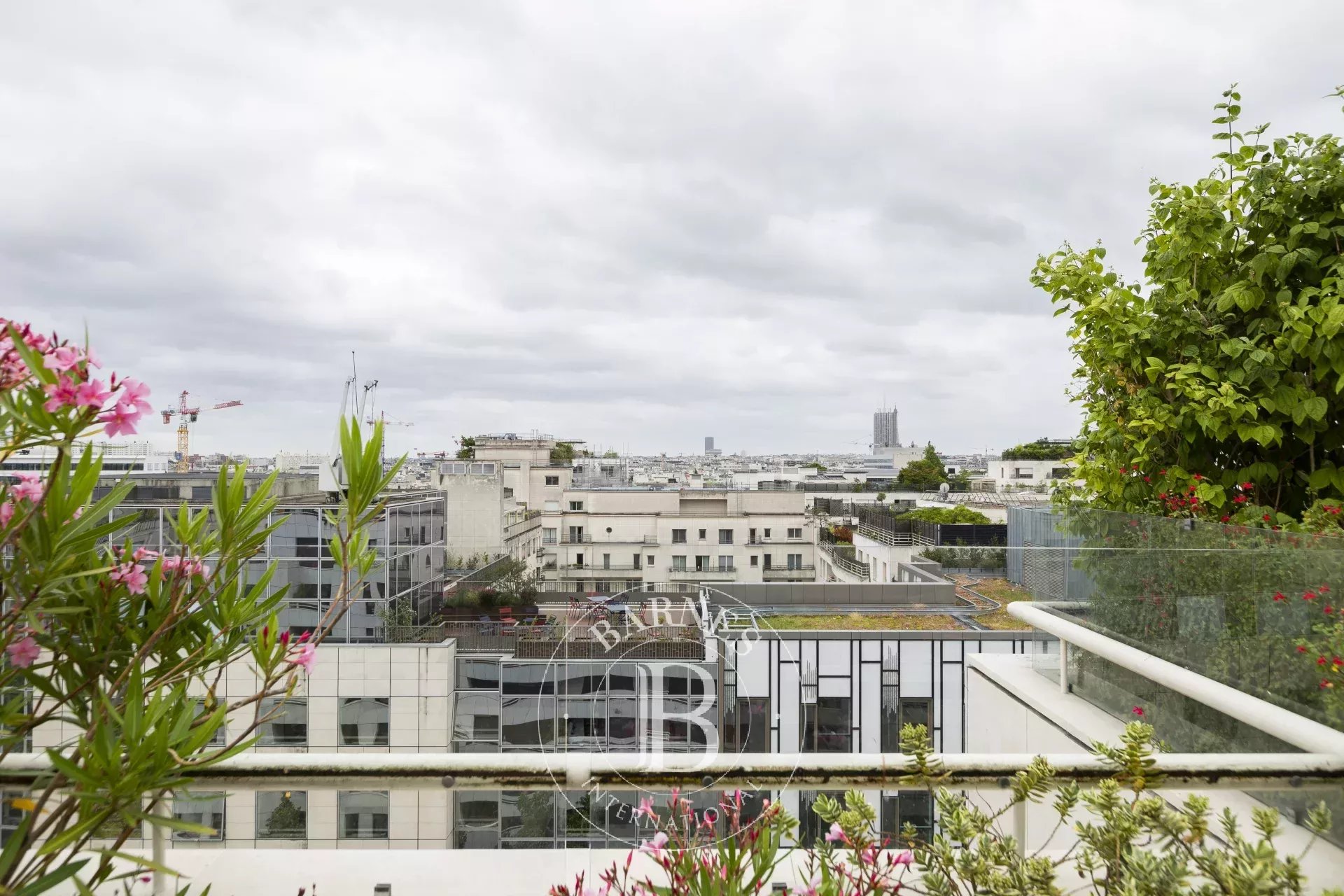 Daire Levallois-Perret - picture 20