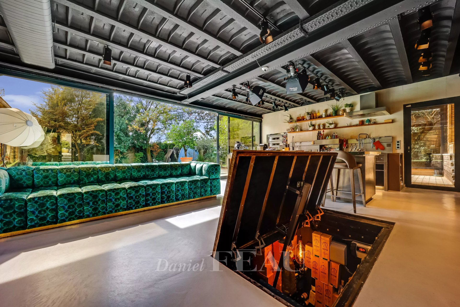 5 Bedroom Villa/Townhouse's Image 4