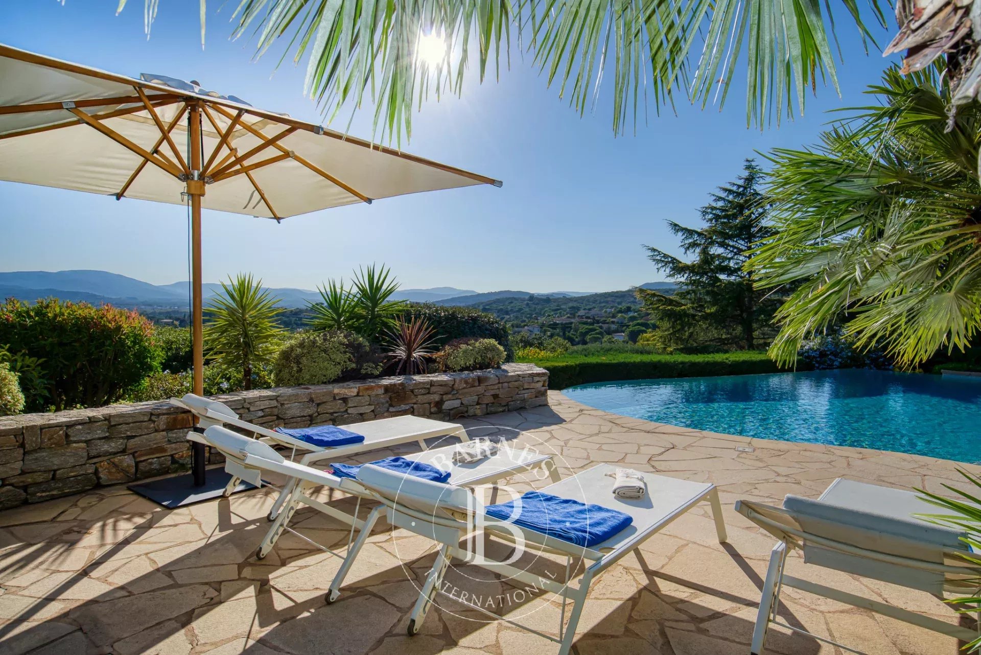 Villa Grimaud  -  ref 83459283 (picture 3)