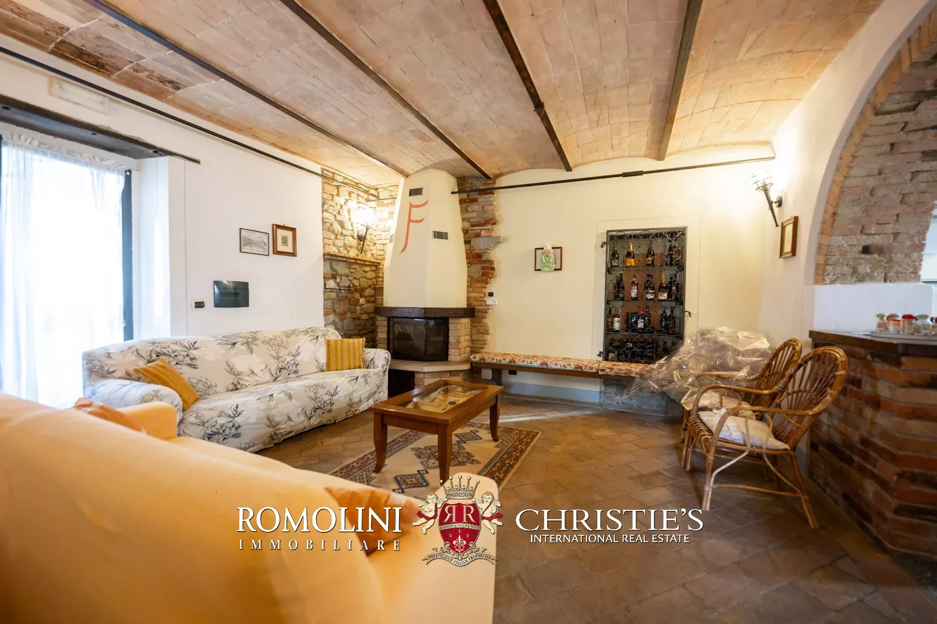 16 Bedroom Villa/Townhouse's Image 43