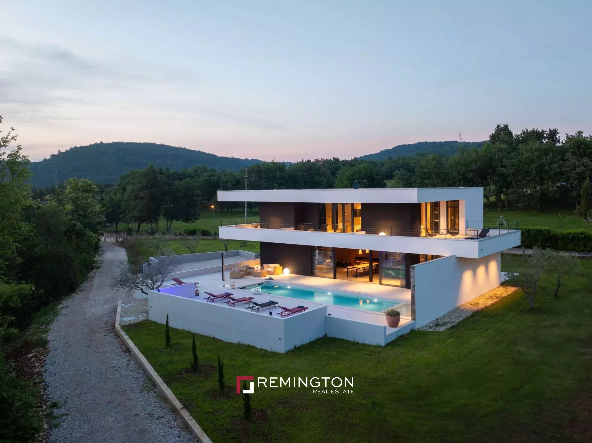 3 Bedroom Villa/Townhouse's Image 30