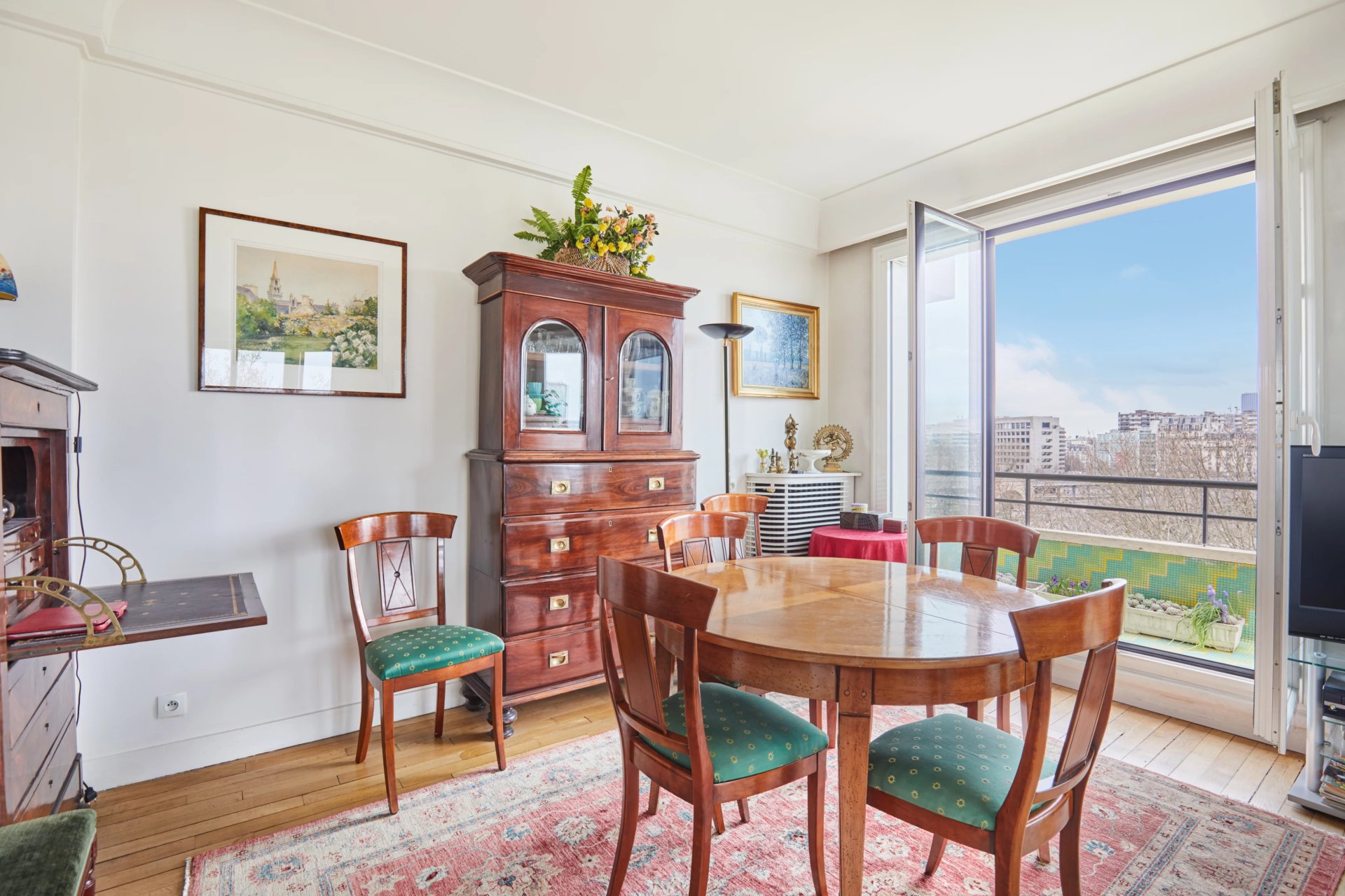 2 Bedroom Apartment/Flat's Image 3