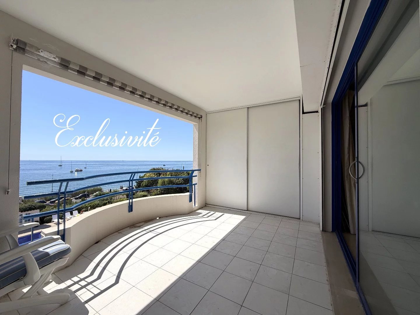 Vallauris, Golfe Juan, T3 en front de mer dans résidence avec piscine