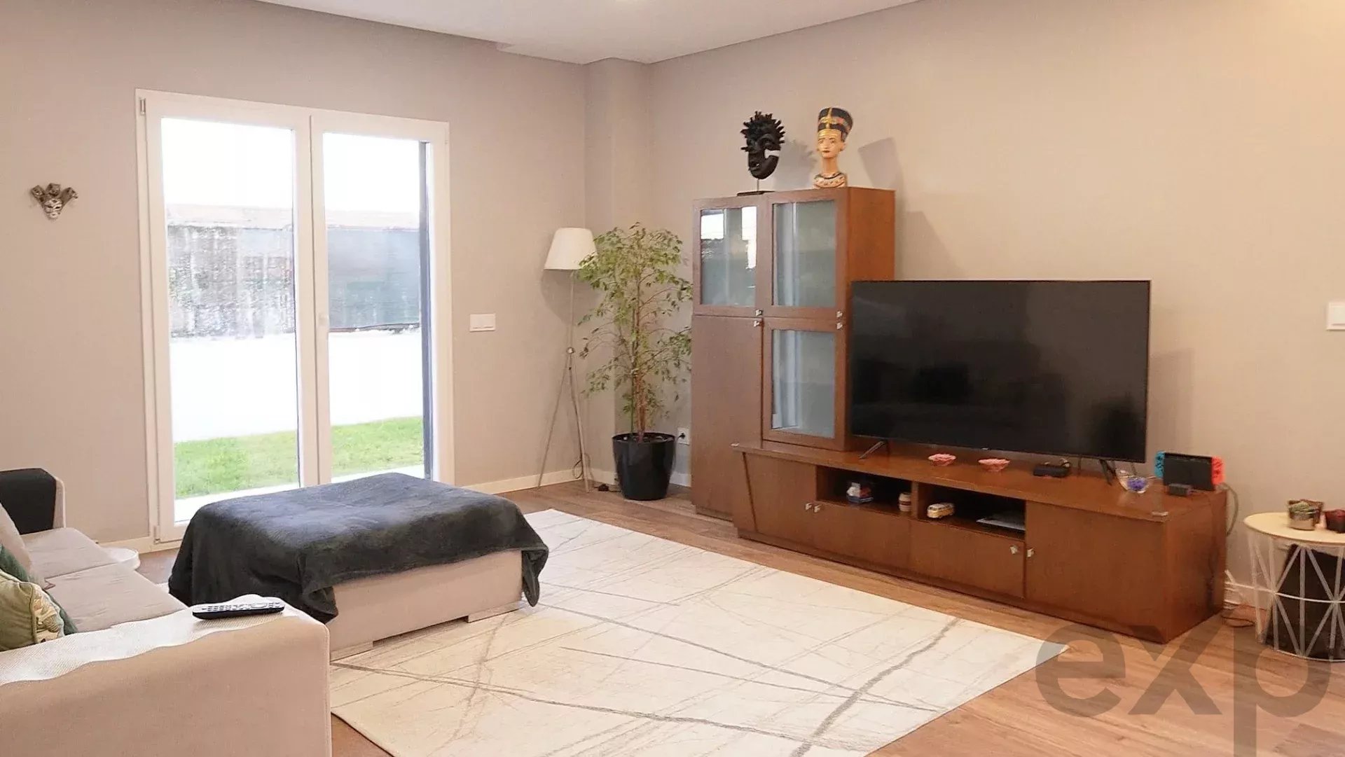 Excellent new 4-bedroom villa with pool 86417771 image 4