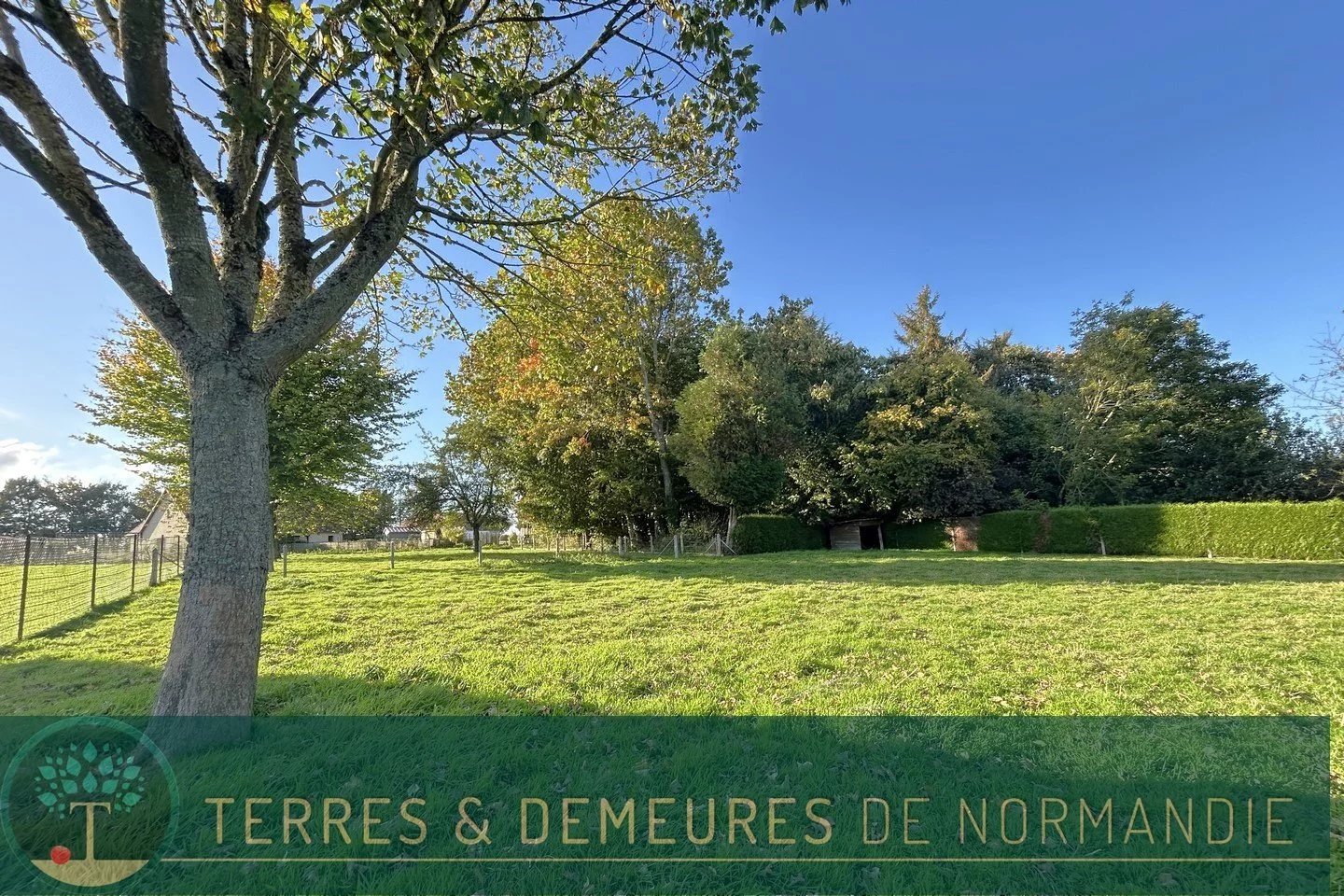 Terrain constructible de 1 816m², au coeur du village de Bosc-le-Hard, Seine Maritime, 76