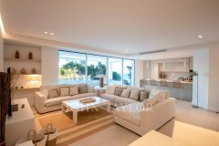 Exclusive apartmen with stunning sea views in Cala Llenya — photo 6 of 7