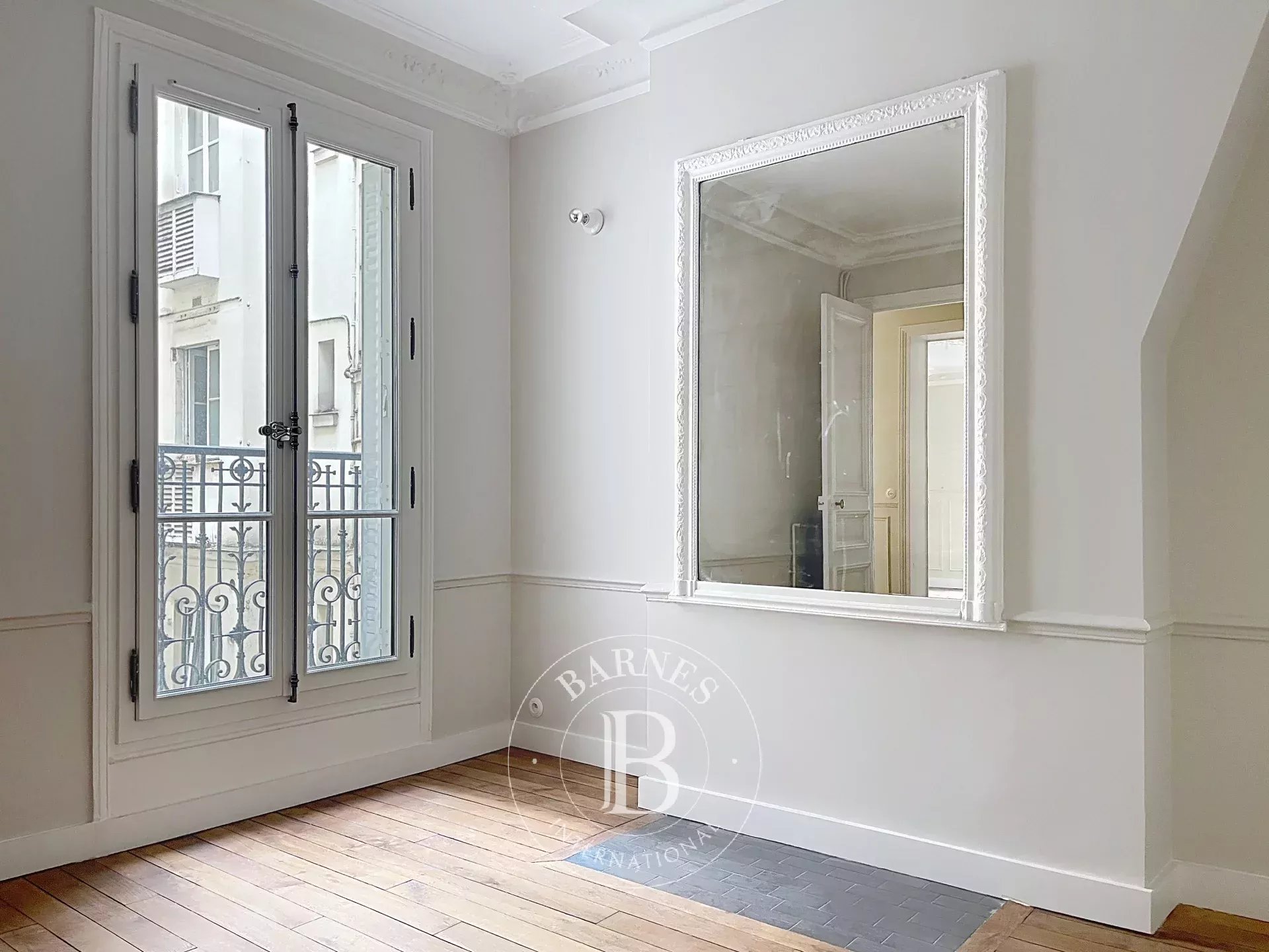 Daire Paris 18ème - picture 9