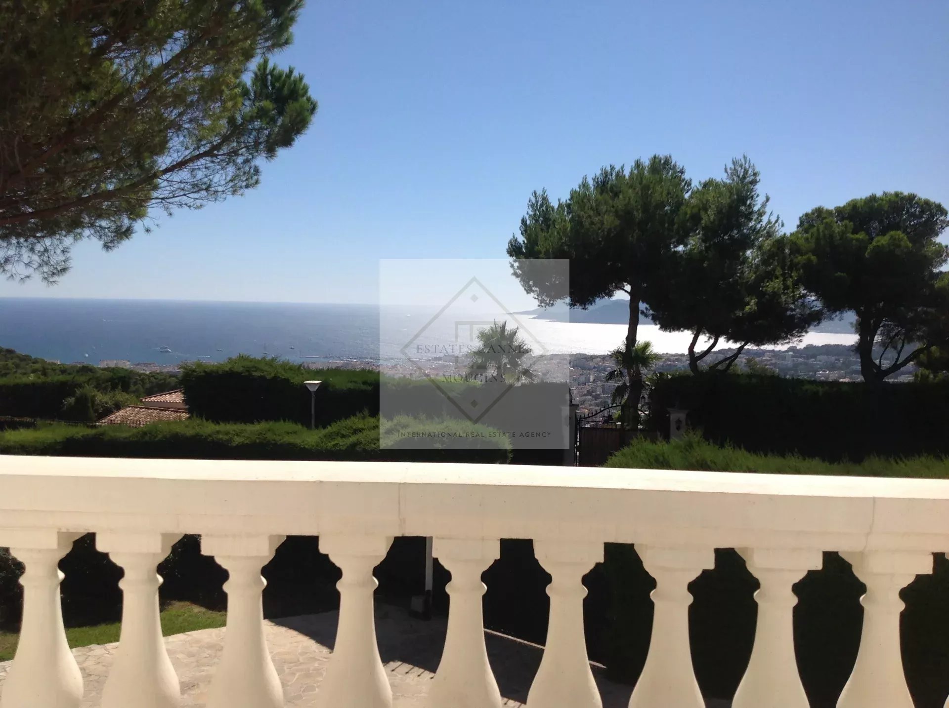 Magnifique vue mer sur la baie de Cannes — photo 15