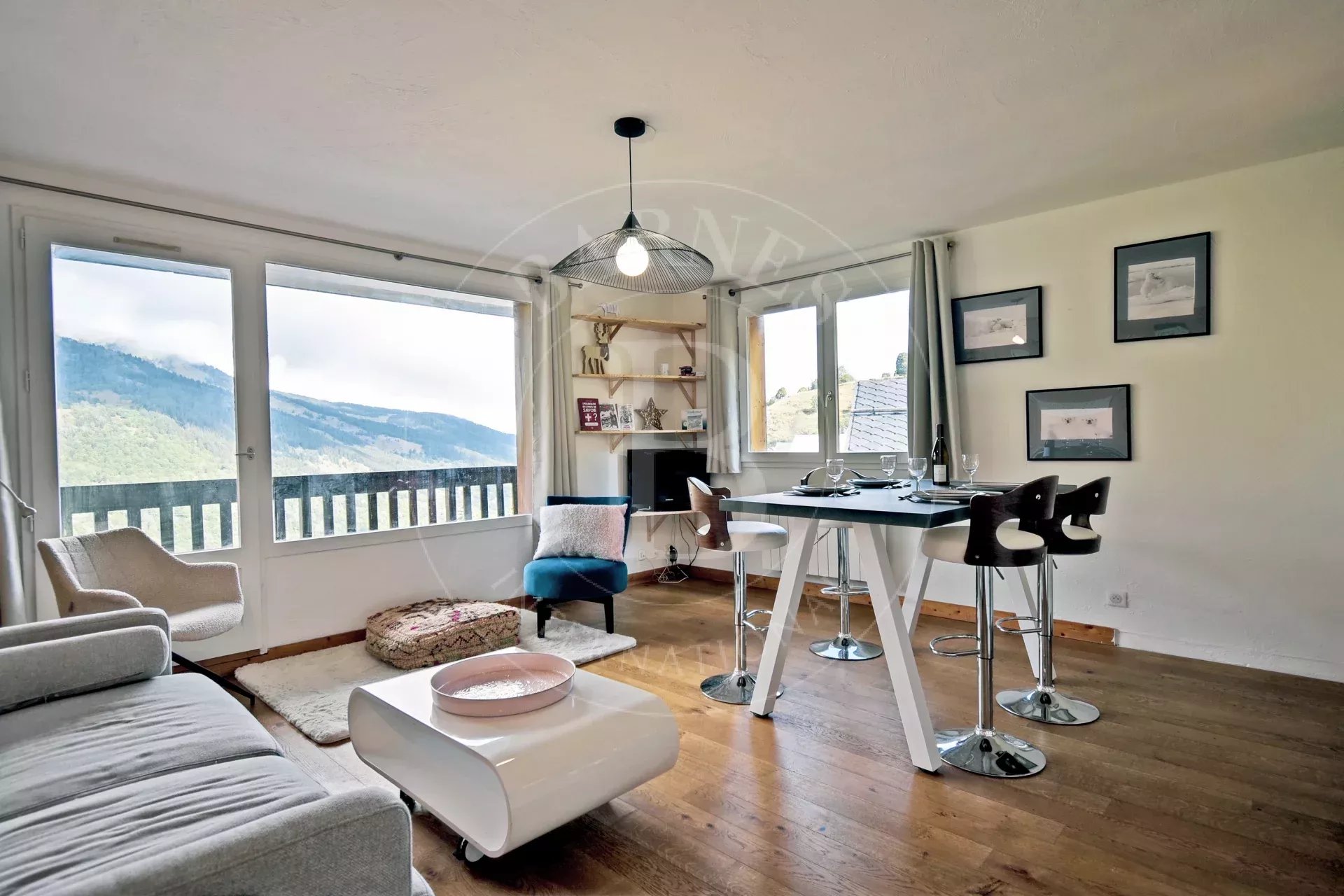 Agence immobilière de 