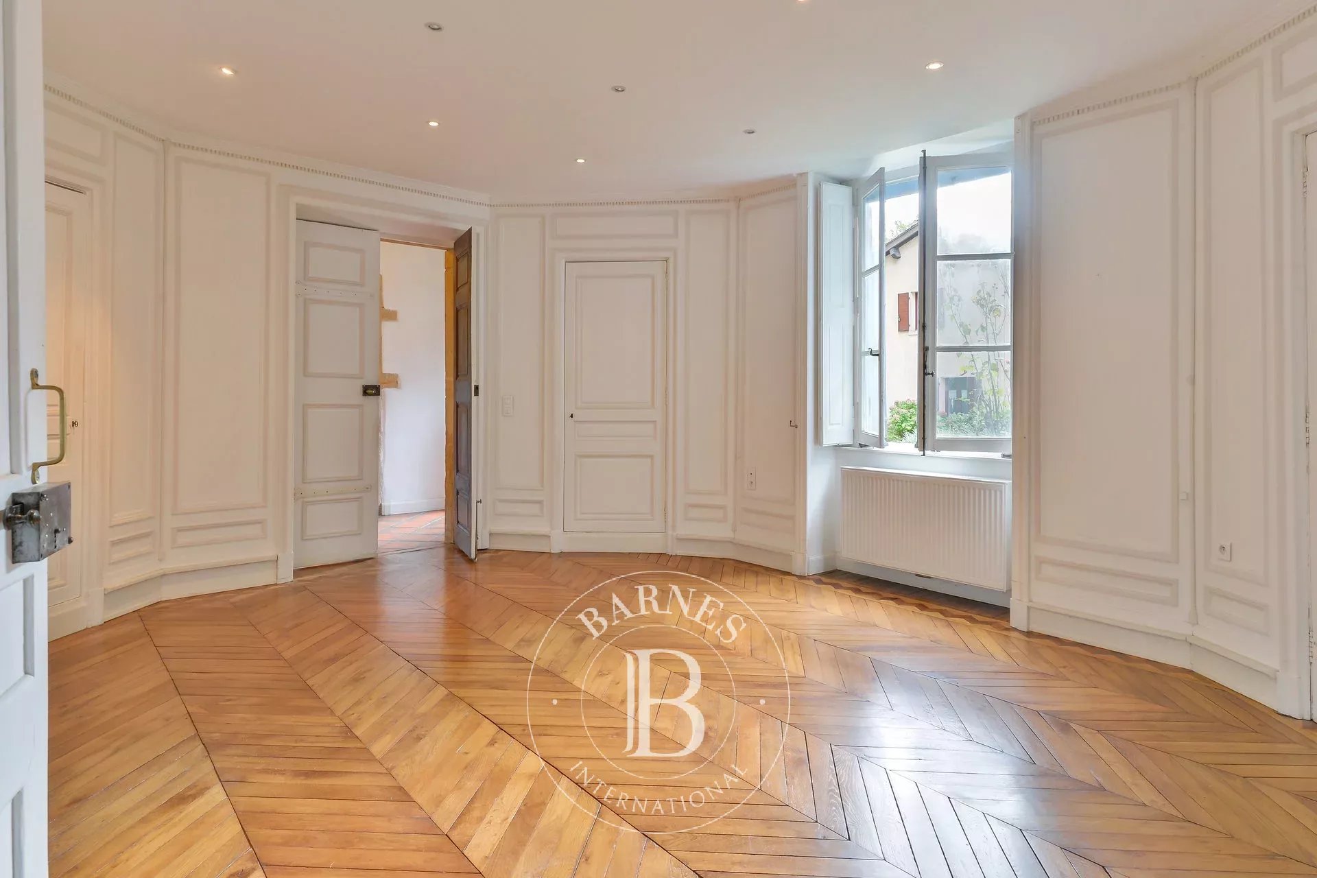 Daire Fontaines-Saint-Martin - picture 9