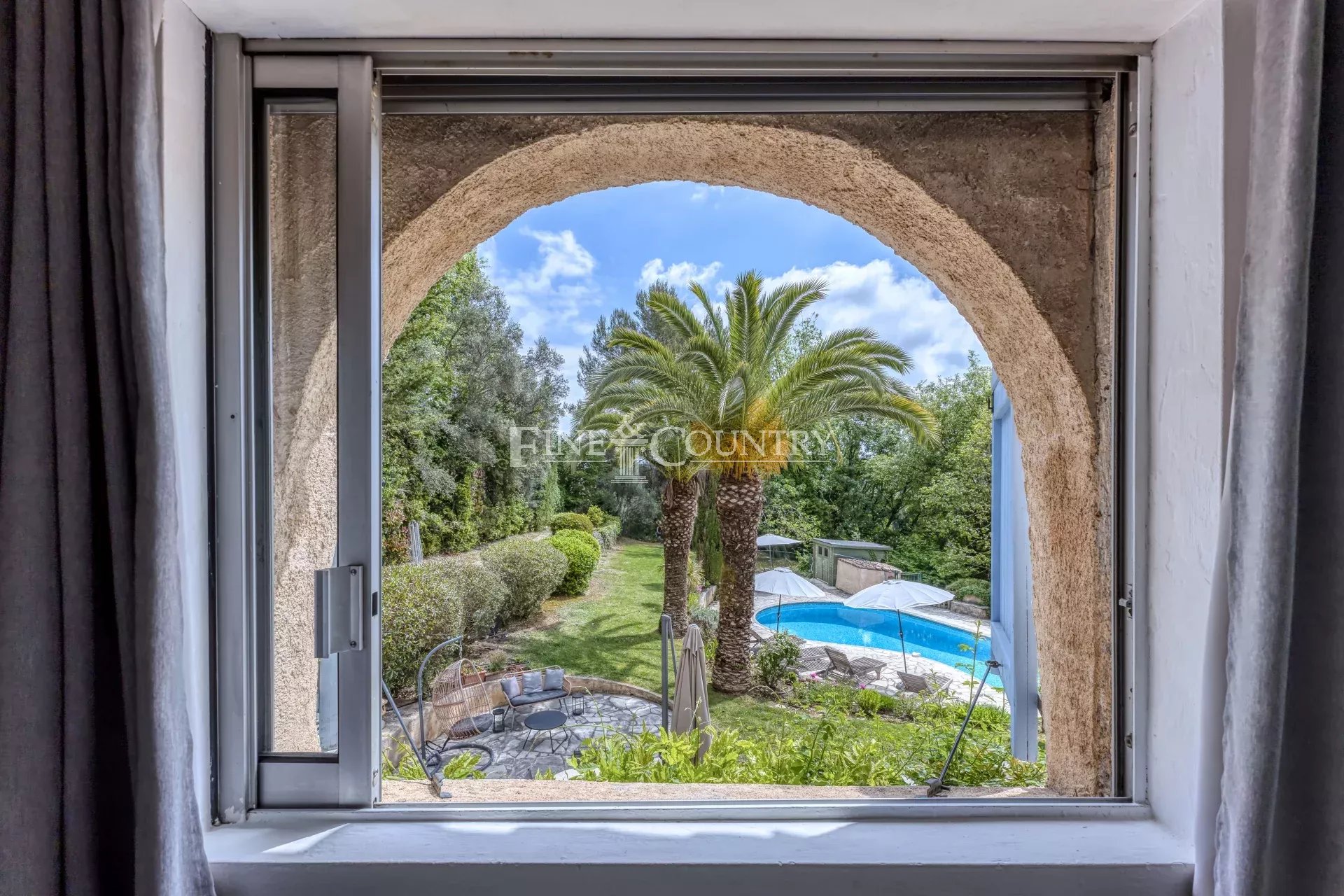 Photo of Villa for sale in Chateauneuf close to Valbonne village