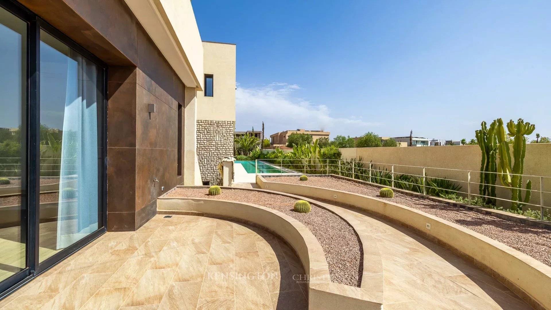 5 Bedroom Villa/Townhouse's Image 4