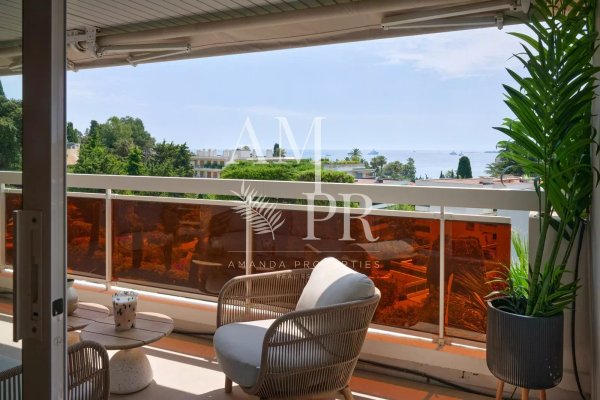 Cannes Basse Californie - 5-room flat - Sea view — photo 7
