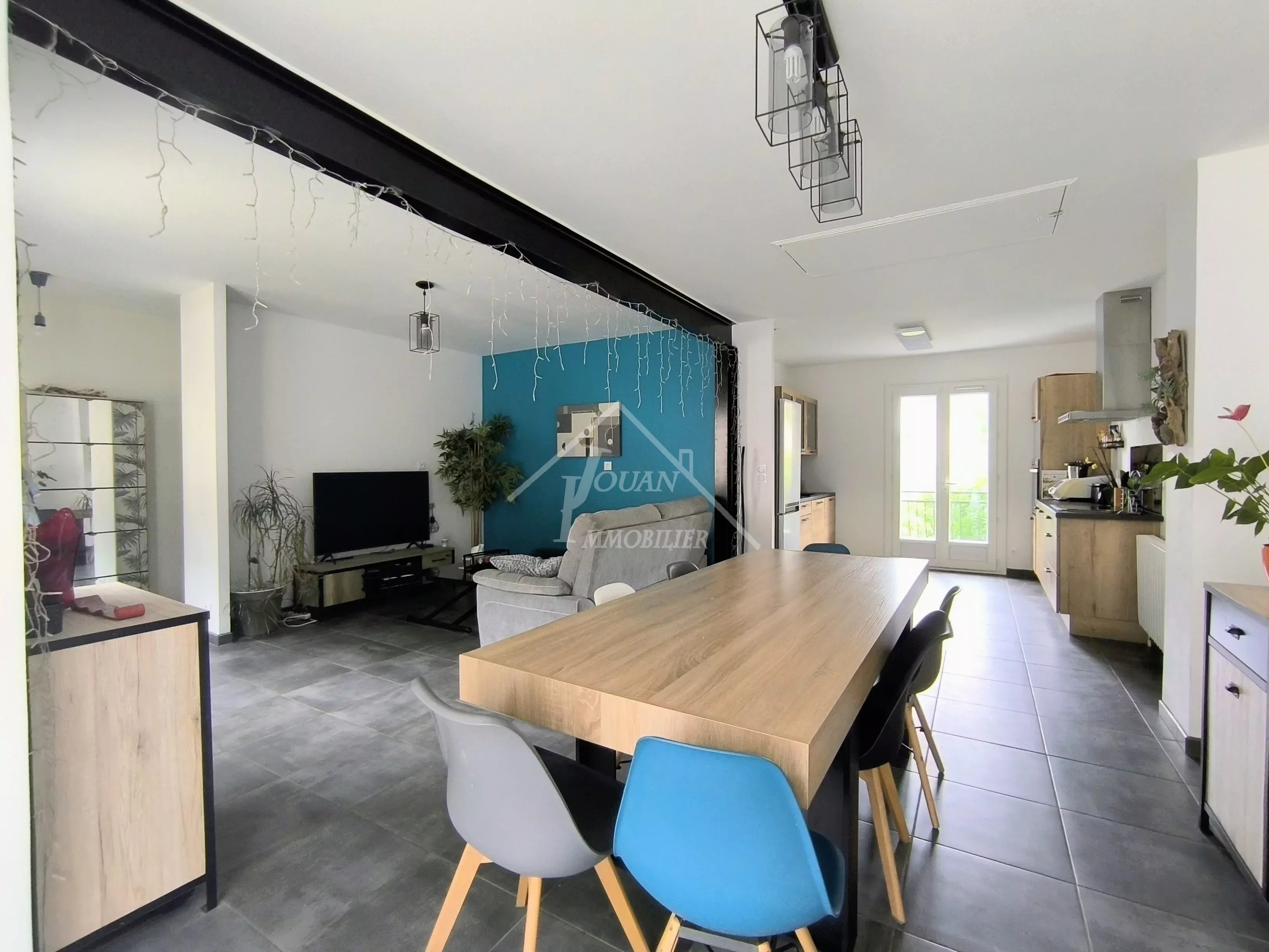 Maison individuelle rénovée – Vie de plain-pied – 4 chambres – DPE B
