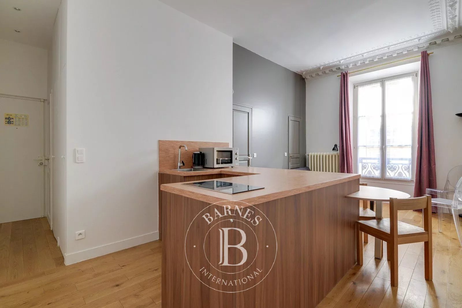 Daire Paris 8ème - picture 10