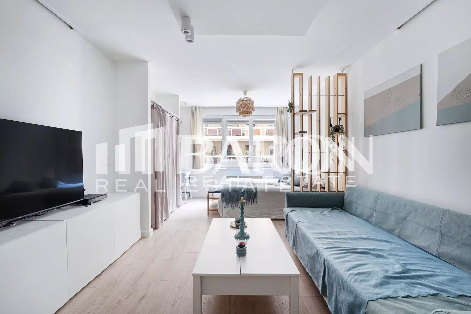 PARIS XVI - PASSY / LA MUETTE - APPARTEMENT 1 PIECE 33 M2 - Photo 4