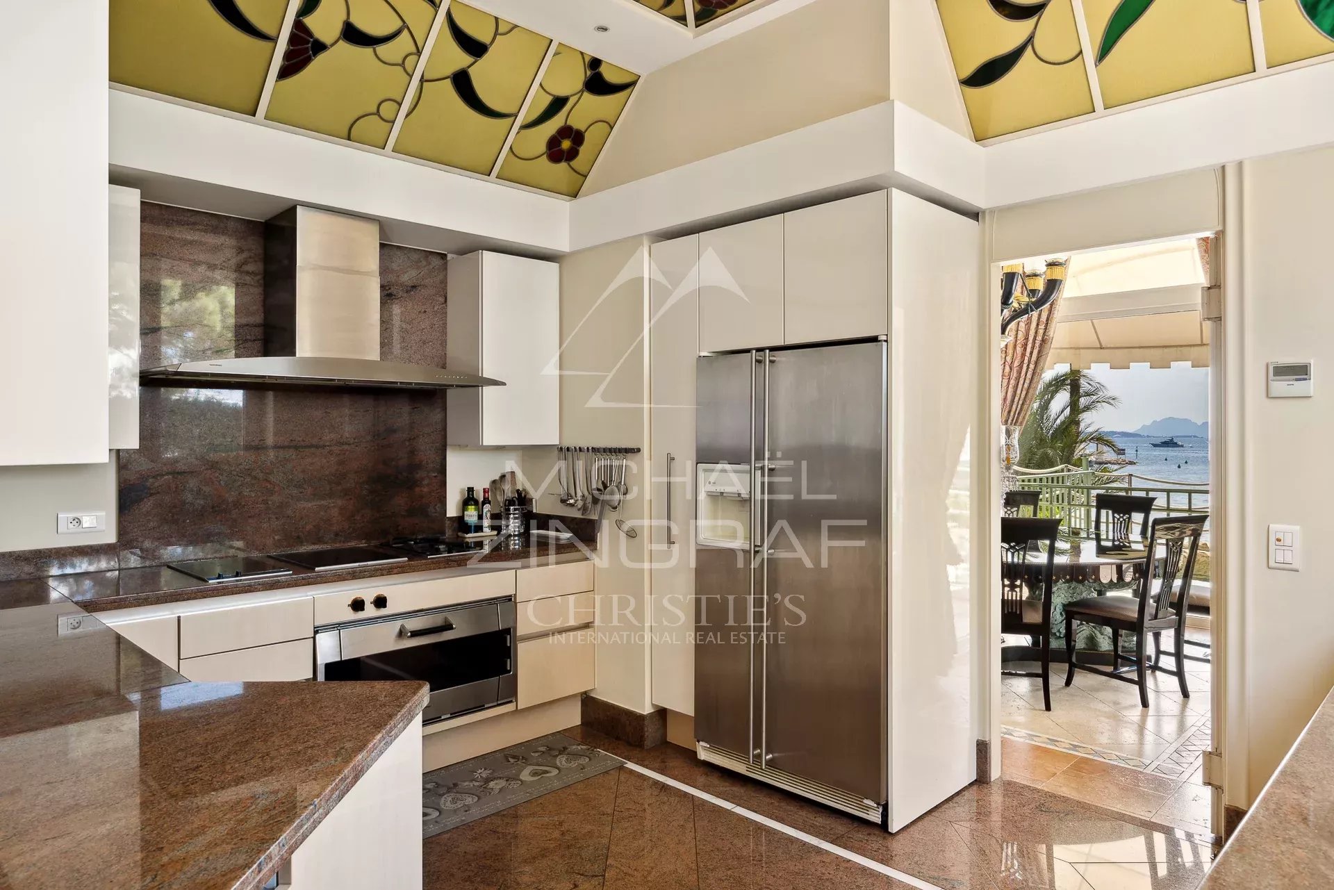 8 Bedroom Villa/Townhouse's Image 15