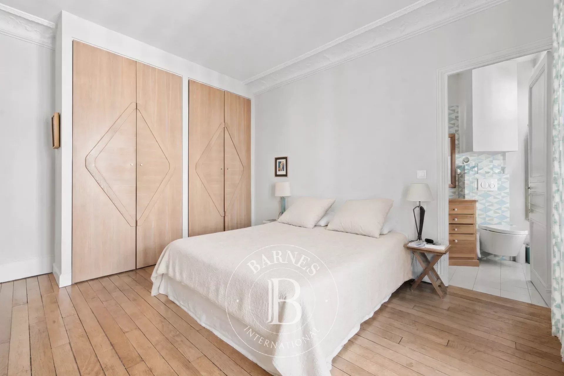 Paris  - Appartement 5 Pi&egrave;ces 4 Chambres - picture 10