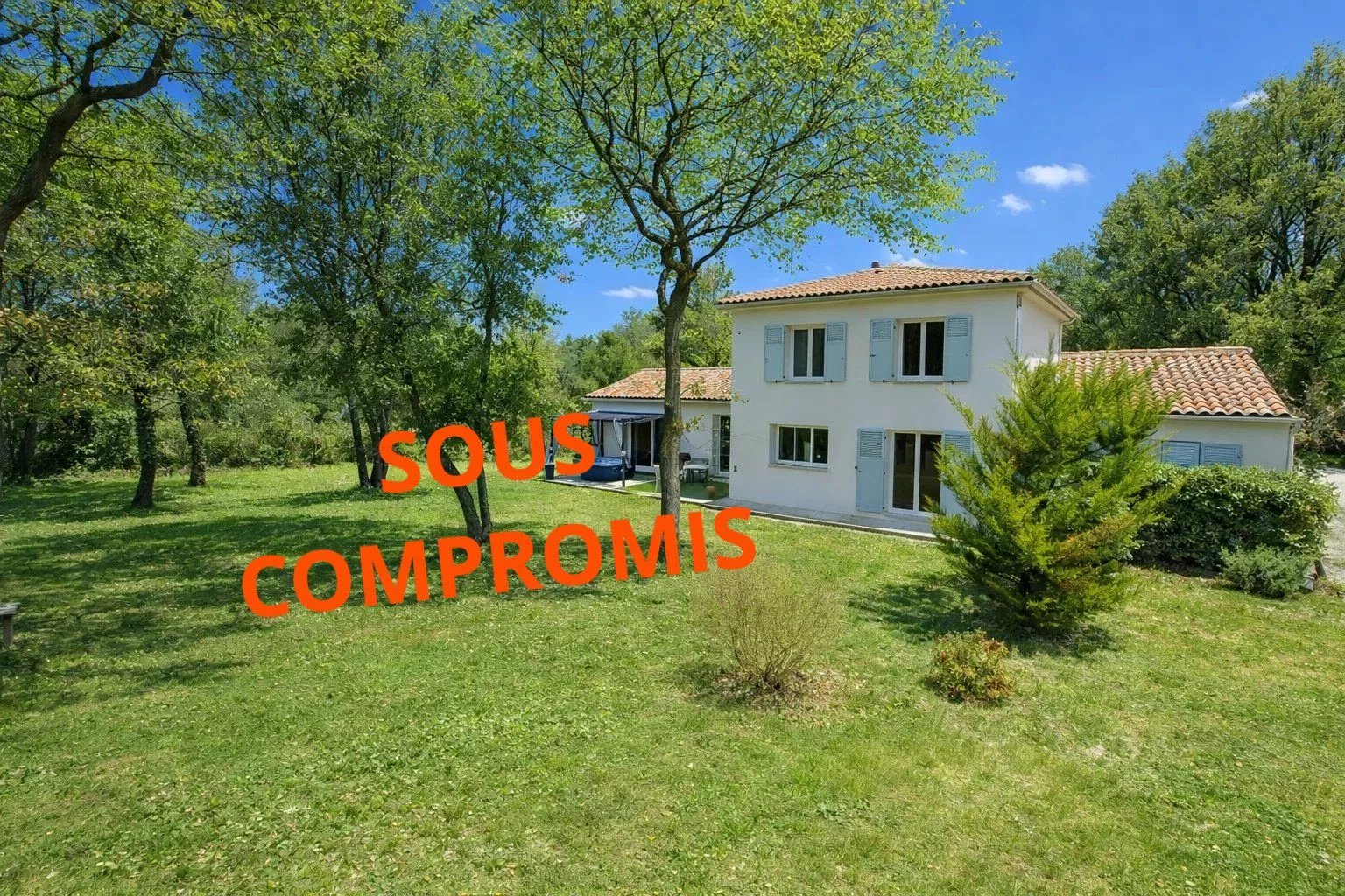 À acheter sur Saint-Cannat: Superbe bastide de 133m2 sur un terrain de 4700m2