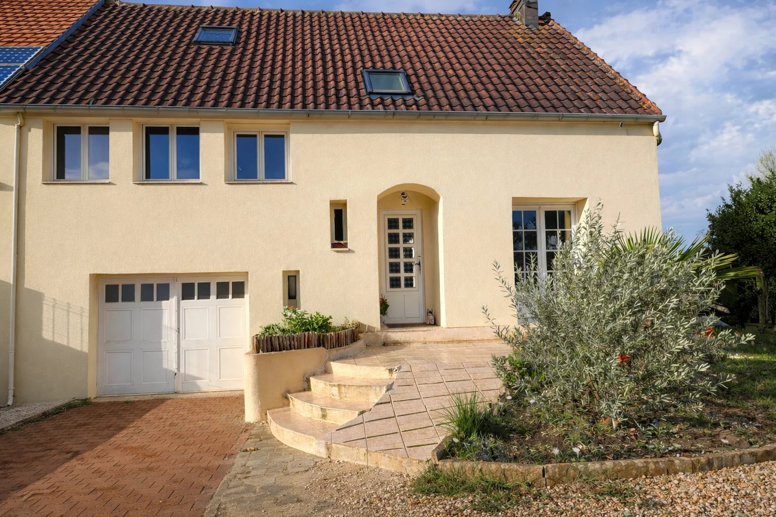 Agence immobilière de 