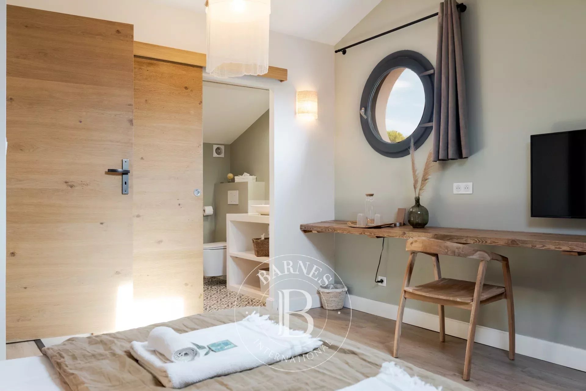 Villa Roquefort-les-Pins - picture 21