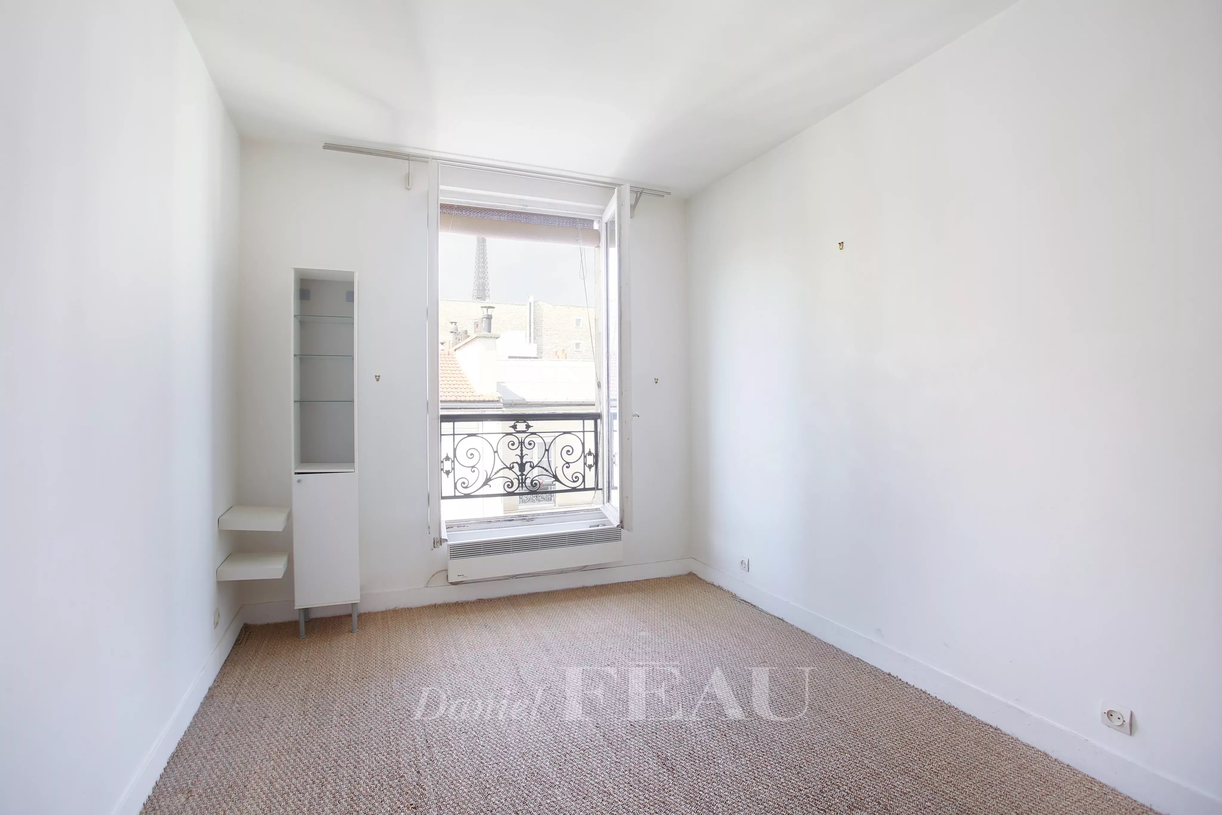 Sale Apartment Paris 7th
