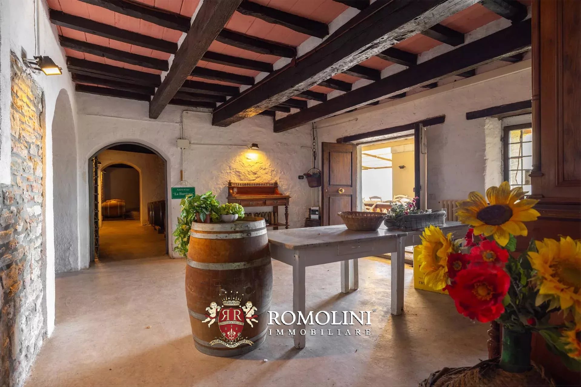 14 Bedroom Vineyard's Image 32