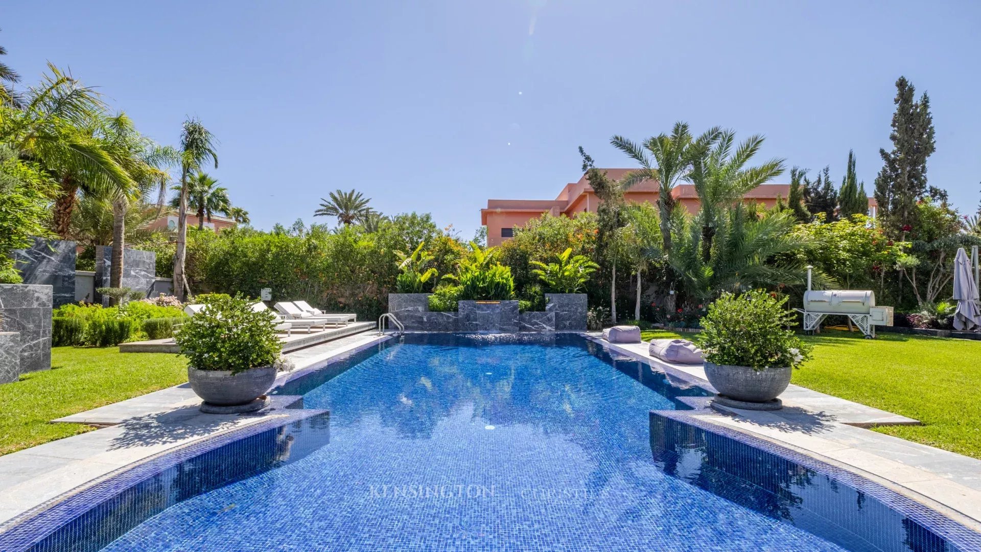 4 Bedroom Villa/Townhouse's Image 5