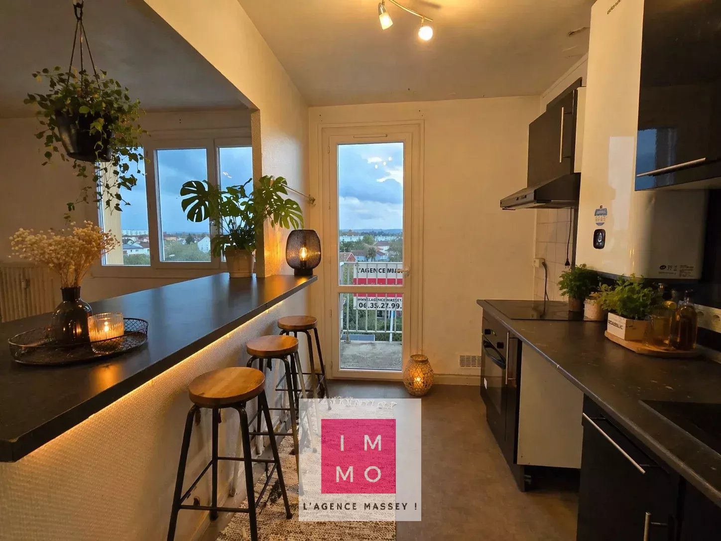 T3 AVEC BALCON ET BELLE LUMINOSITE - OPPORTUNITE A SAISIR