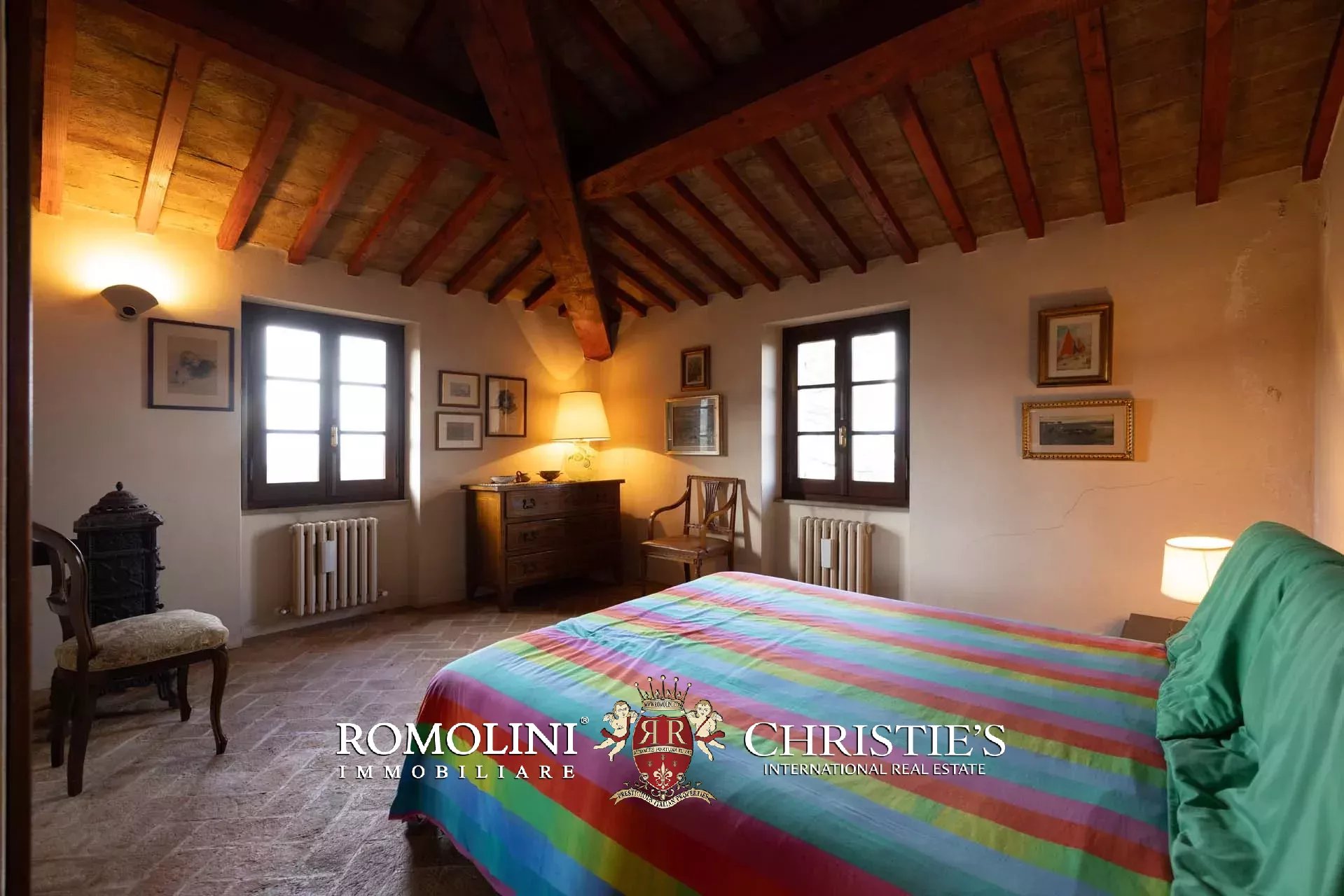 19 Bedroom Villa/Townhouse's Image 42