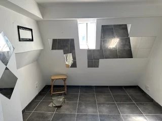 2 STUDETTES- LE PELETIER - 75009 PARIS - Image Array