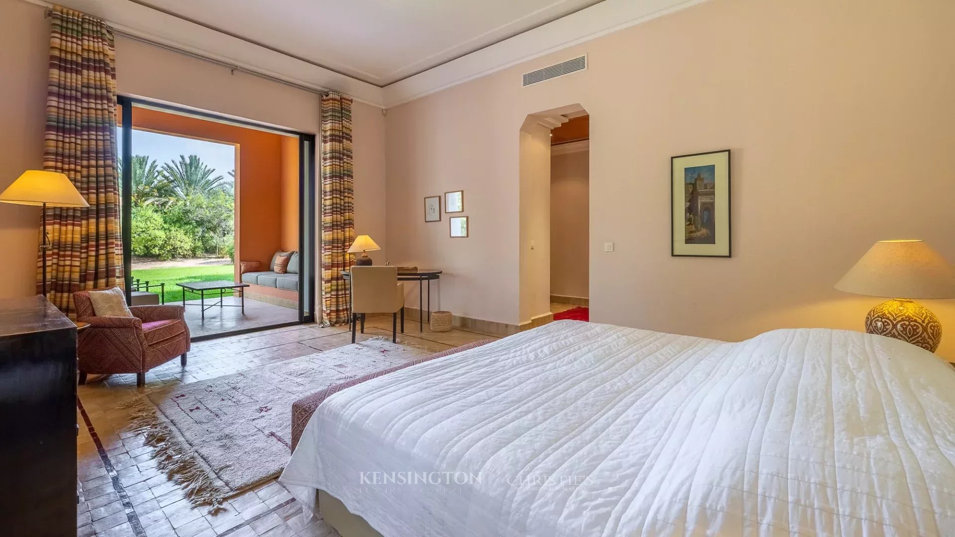 5 Bedroom Villa/Townhouse's Image 25