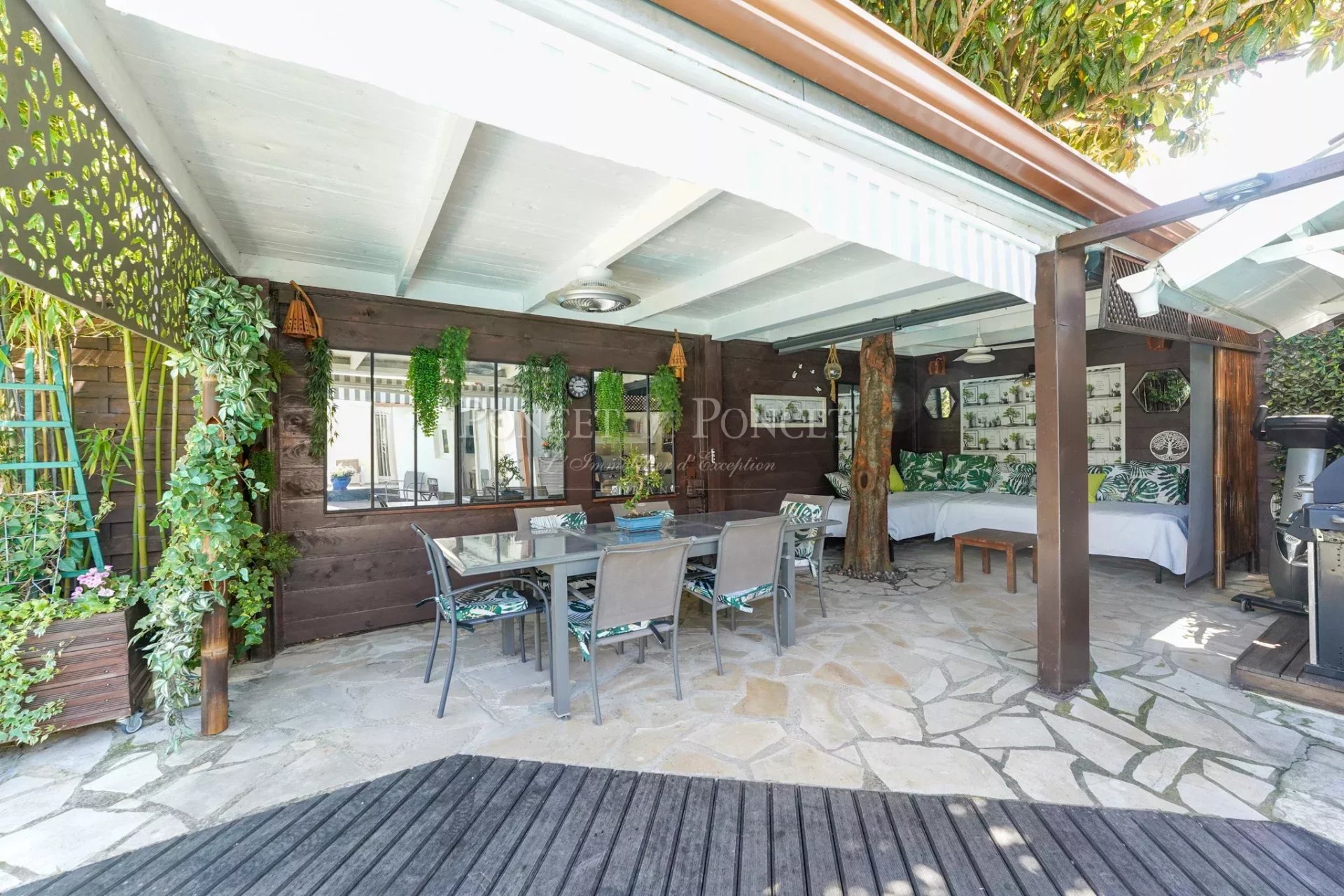 4 Bedroom Villa/Townhouse's Image 6
