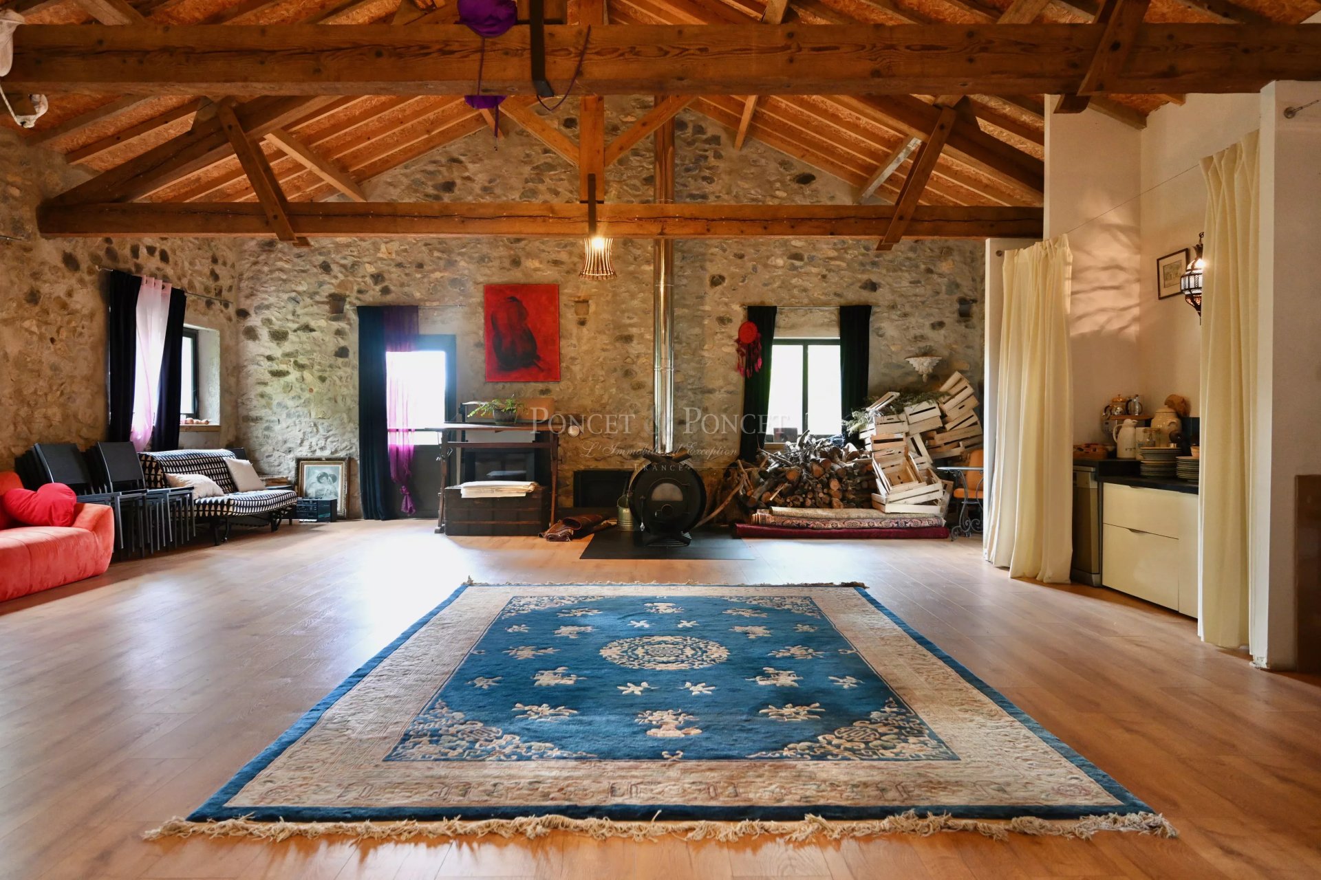 5 Bedroom Villa/Townhouse's Image 15